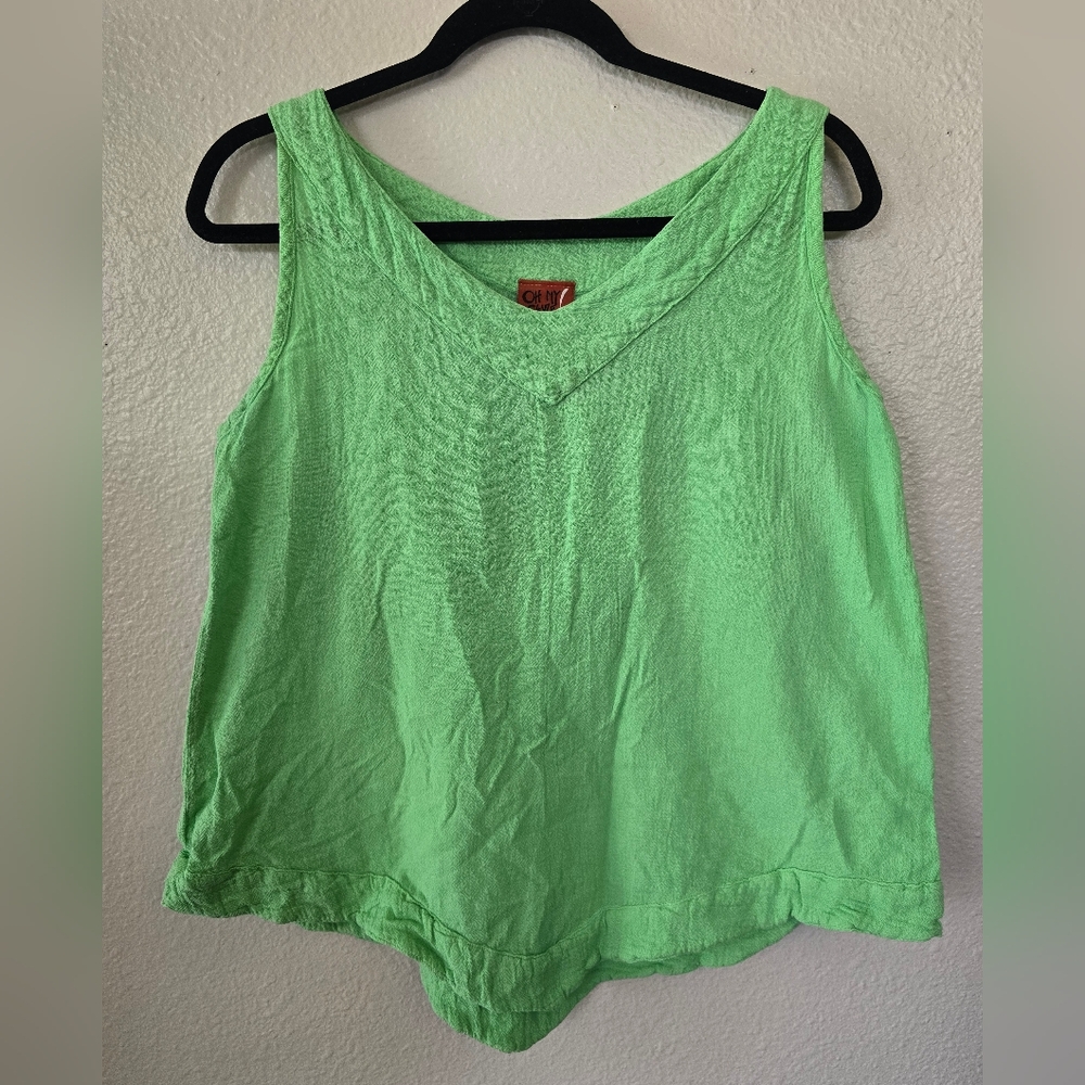 Oh My Gauze! Green Sleeveless Tank Top for Casual Comfort